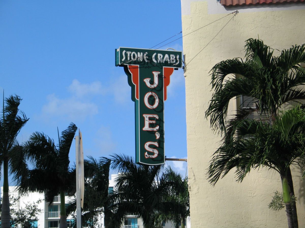 Joes stone crab south of fifth